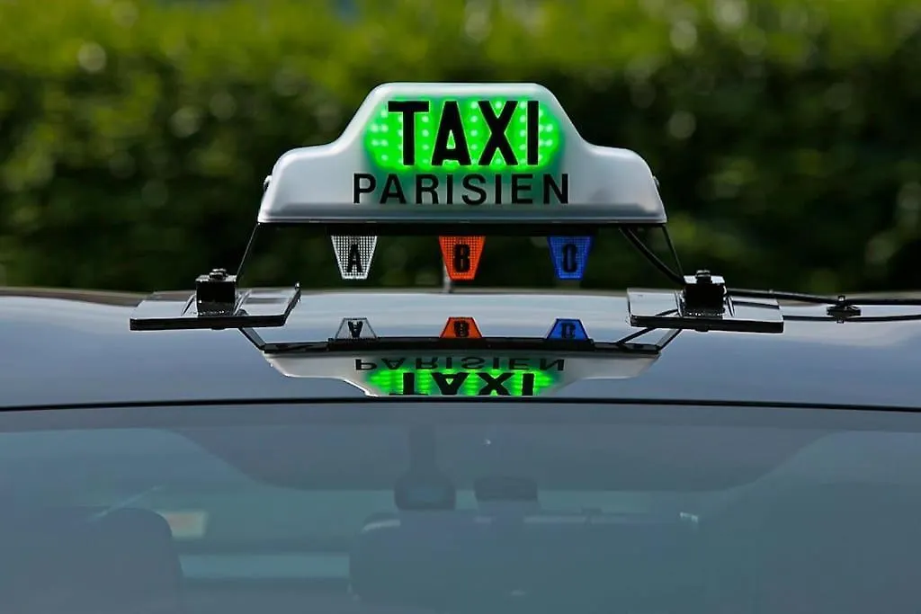 Grand T2 Elegant A Nation, Paris 아파트 0*,